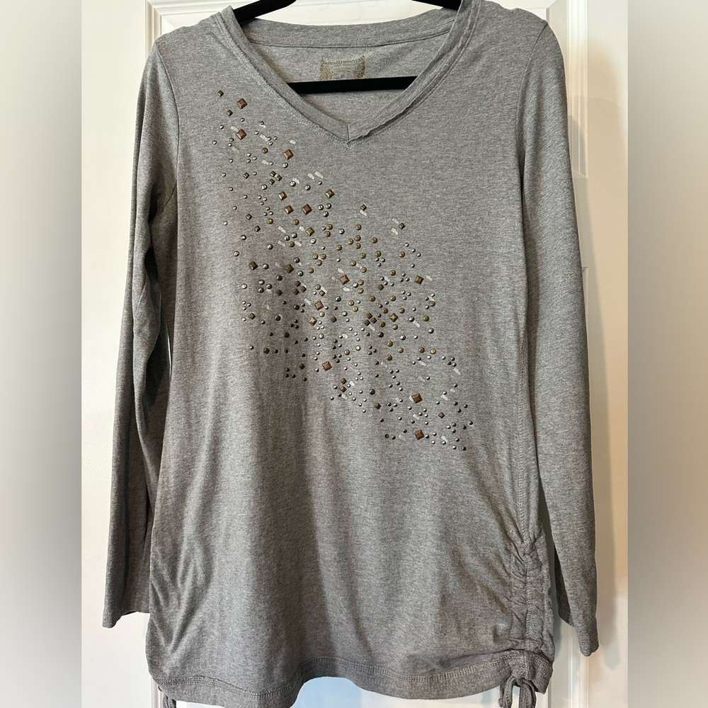 Ruff Hewn long sleeve V neck shirt.